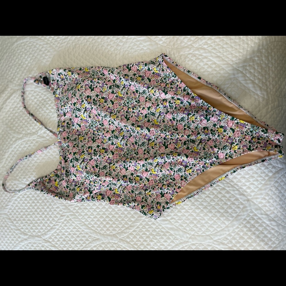 NWT ladies floral print one piece bathing suit large